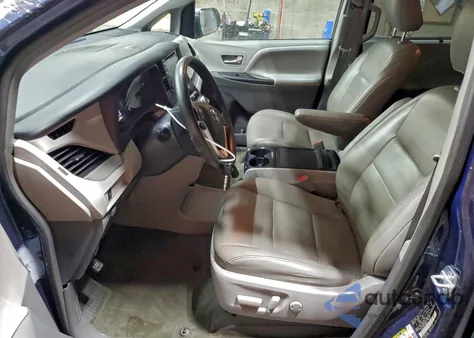 2018 Toyota Sienna Le from USA, damaged, VIN 5TDKZ3DC8JS937990